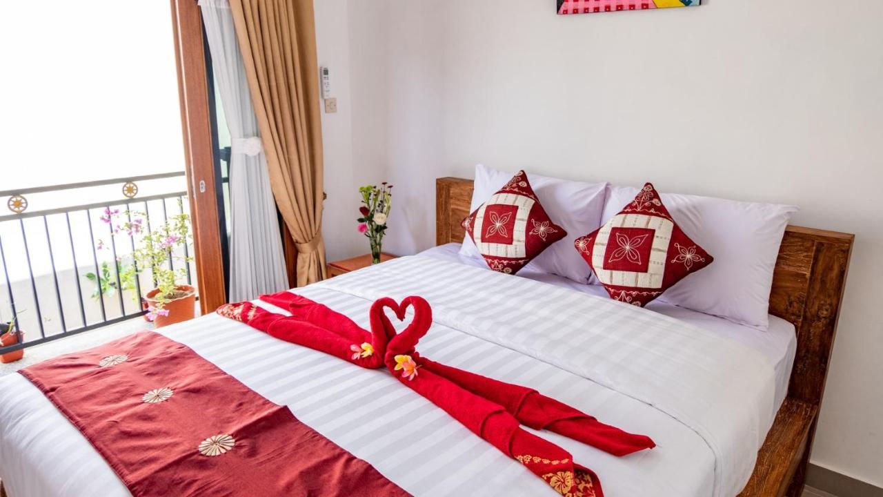 Sr Caviar Guest House Canggu Exterior photo